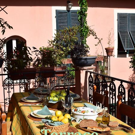 Апартаменты Il Carmine Charme & Terrace With Ac Лукка Экстерьер фото