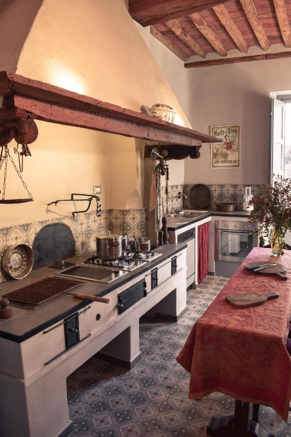 Апартаменты Il Carmine Charme & Terrace With Ac Лукка Экстерьер фото